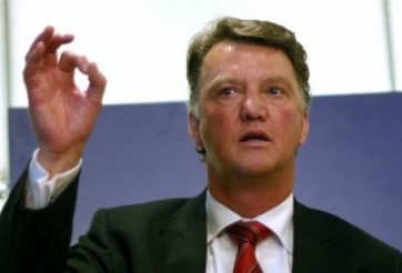 Hậu World Cup, HLV Van Gaal toàn tâm toàn ý cho MU